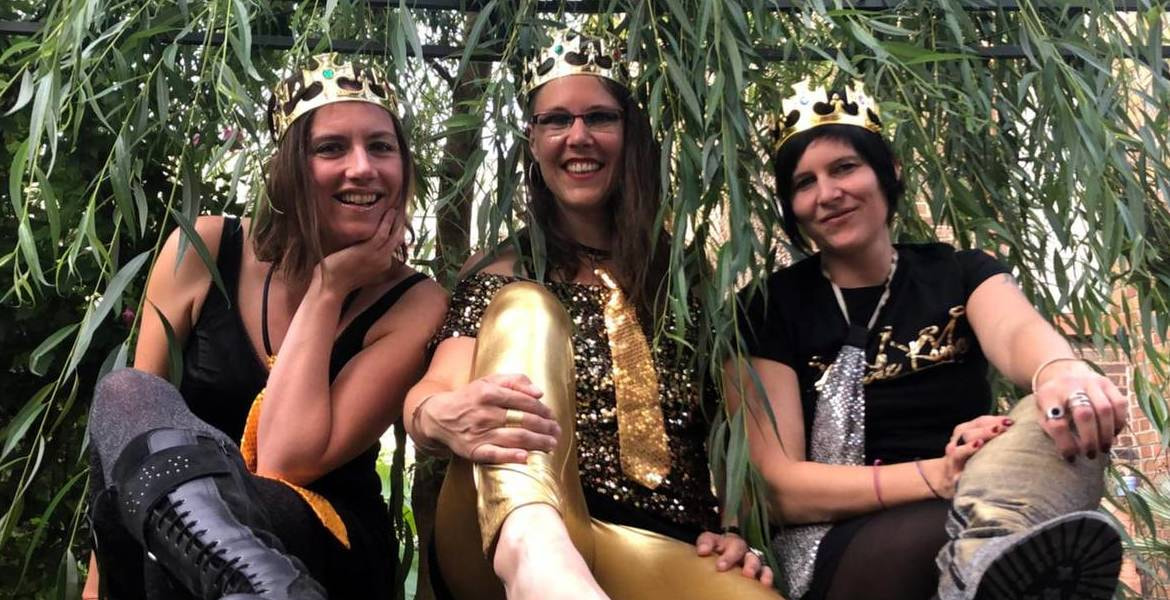 Tickets Ultrabonus + Female Kings, prästentiert von thirsty & miserable in Berlin